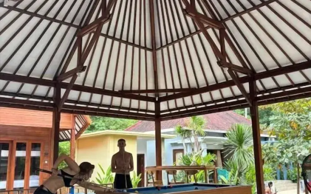 Castaway Island Hostel
