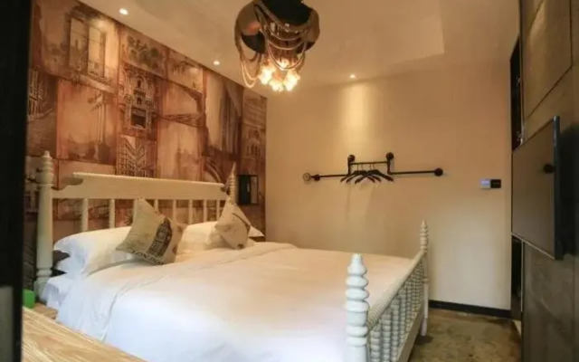 Xihu Congcongnanian Boutique Inn