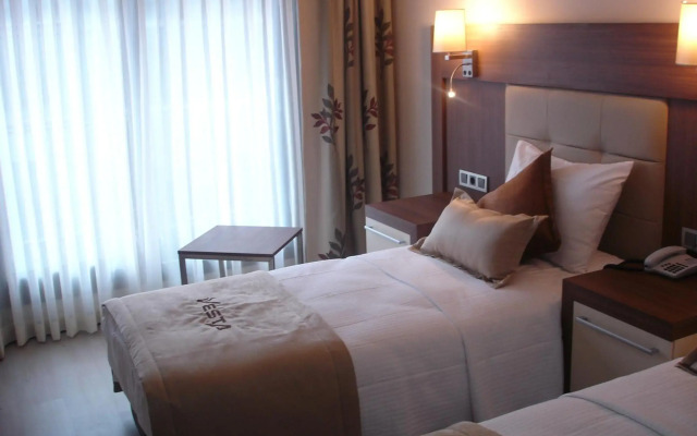 Vesta Fuar Hotel