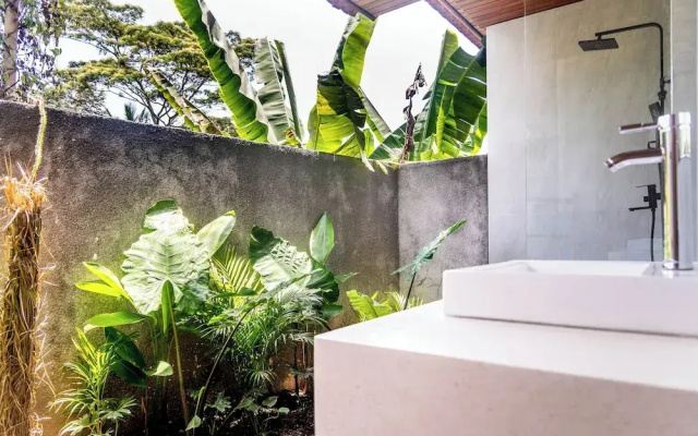 Lena Villa - 3 Bedrooms