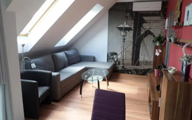 Cecília Apartman