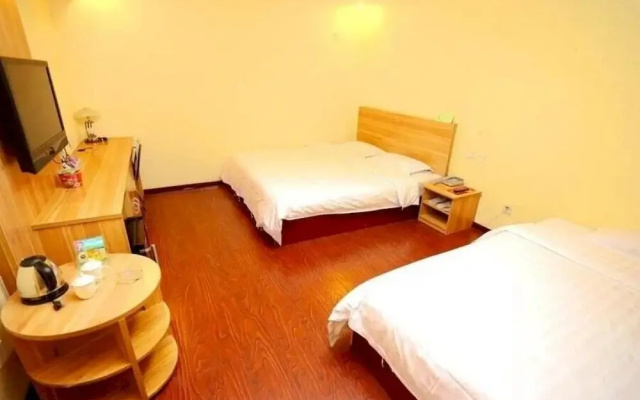 Yingkou Bayuquan Jin'gangwan Business Hotel