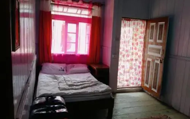 OurGuest Lachung Homestay