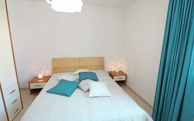 House Holidays Margot To Otranto 6 Places