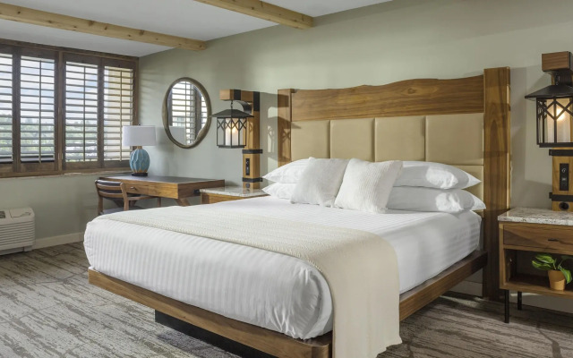 High Peaks Resort