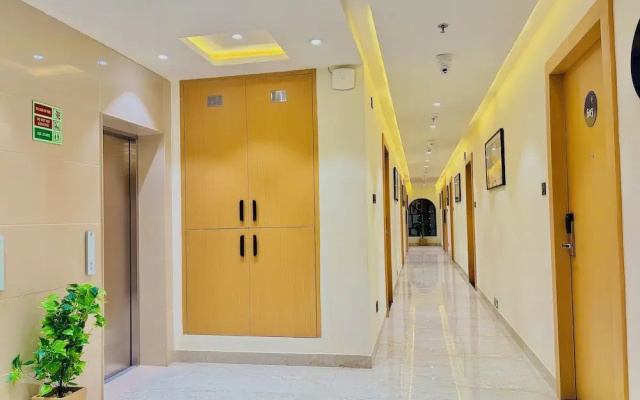 Zip by Spree Hotels R Group - Near Coaching Hub & Oxy Park