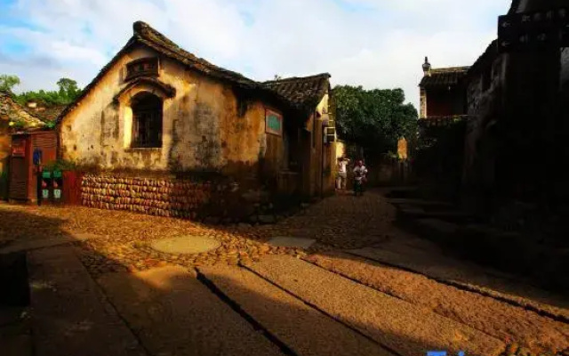 The B&B in Huaqiao Street Ninghai bulit from 1933