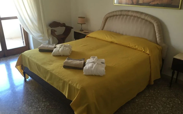 Casa Vacanze Corte dei Rodii
