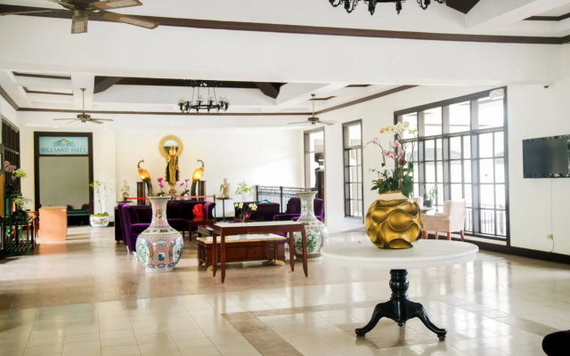 Forest Crest Nature Hotel and Resort
