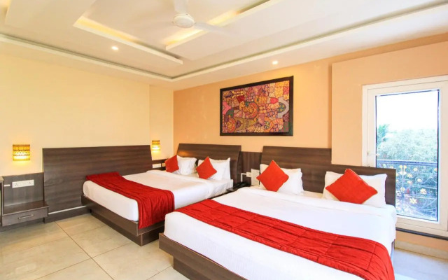 White Pearl Residency