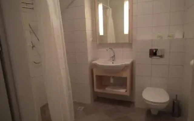 5A Hotel Services