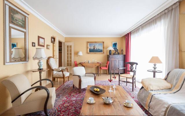Отель onefinestay - Auteuil - Roland-Garros private homes комната для гостей