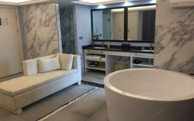 Fuerte Chain Hotel Leqing Yundu