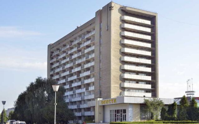 Vlasta Hotel вид на фасад