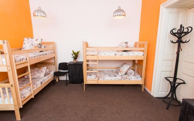 MGame Hostel Львов удобства в номере