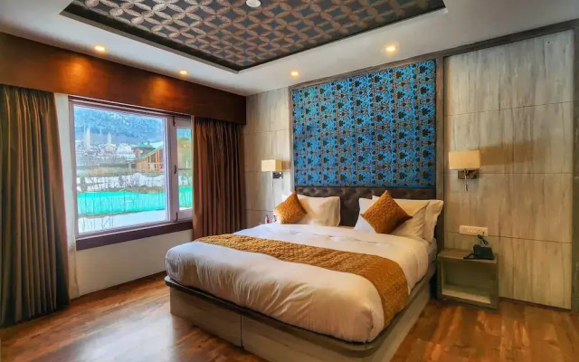 Walnut Creek Pahalgam