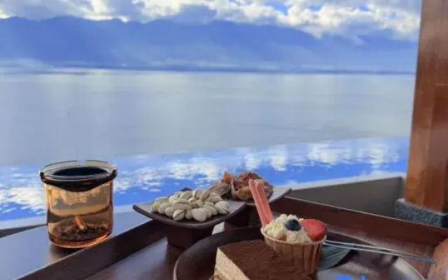 Dali Twelve Clouds Seaview Villa   (Erhai Branch)