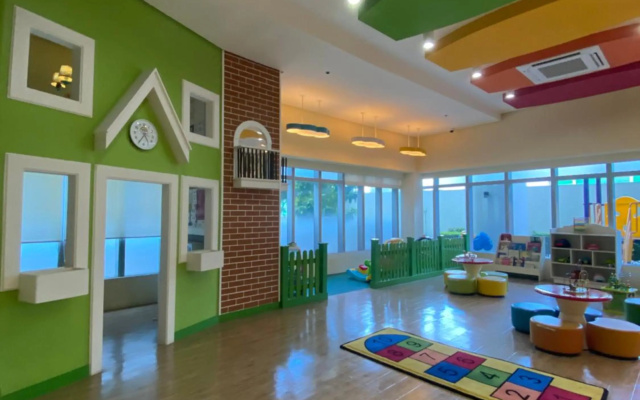Uptown Parksuites