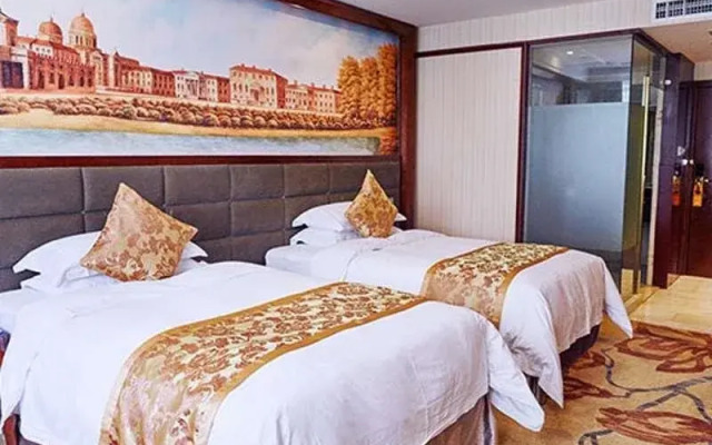 Vienna Hotel Guiyang Yunyan Baoshan North Road Brand