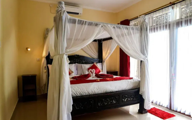 Bali 85 Beach Inn