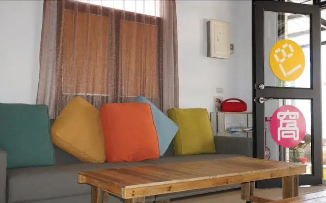 88 Hostel