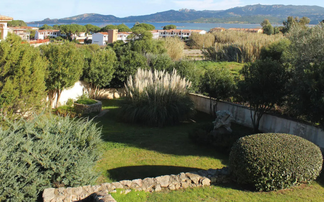 Apartment in Cannigione Near Beaches