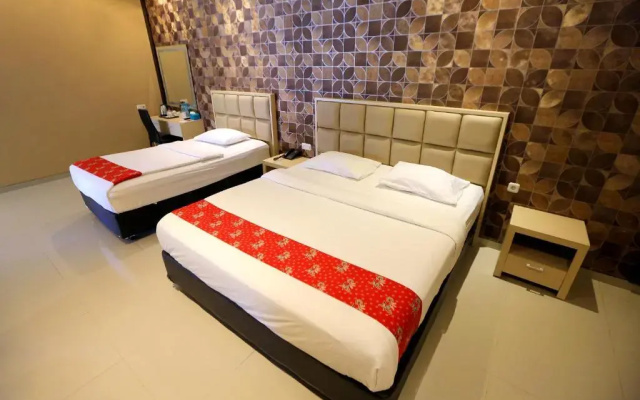 New Surya Hotel