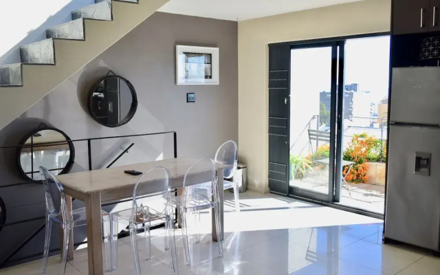 Afri Chić Apartment In Sea Point