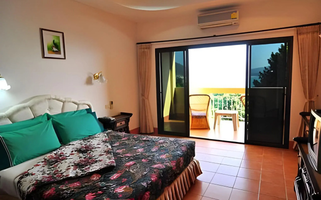 Baan Karon Hill Phuket Resort