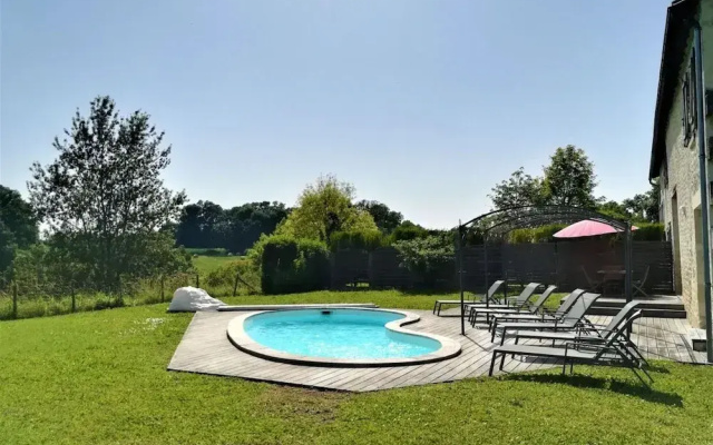 Villa in France With Private Pool & Garden