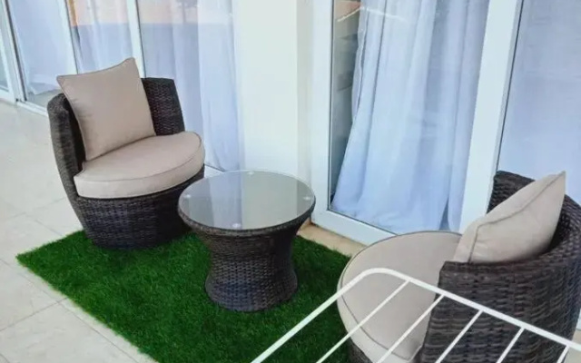 Lovely 2-bedroom serviced apartment with pool in Kilimani