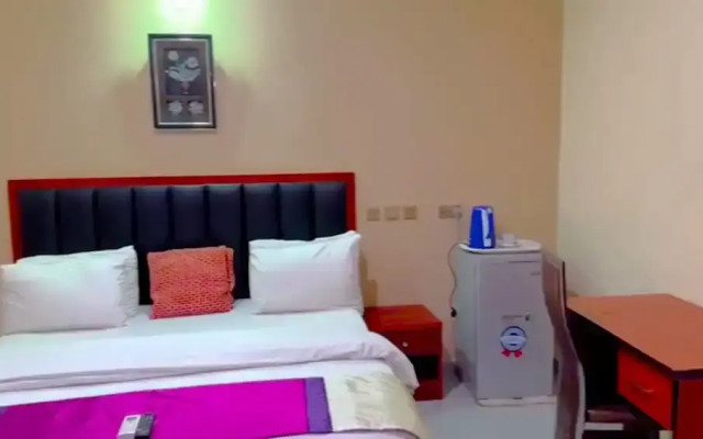 Prismar International Hotel