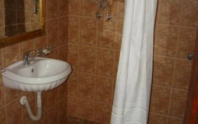 Hotel Deloni