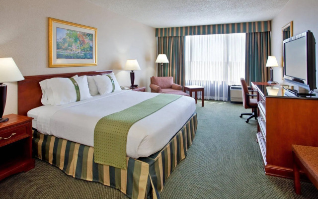 Holiday Inn Wichita East I-35 by IHG