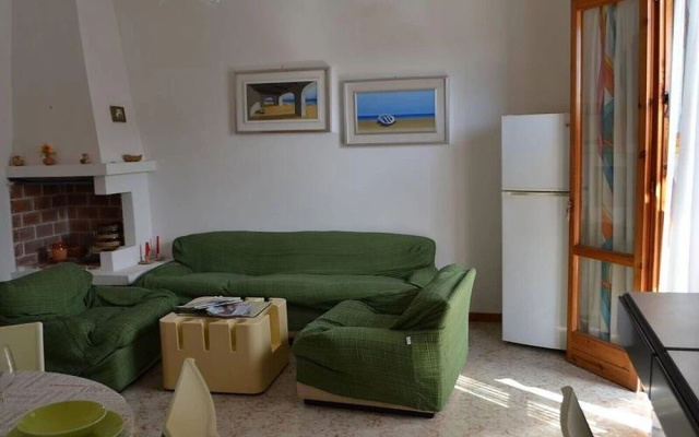 Apartment Near The Beach With Air Conditioning Pets Allowed