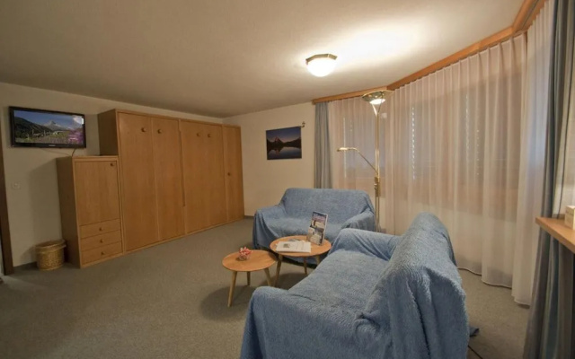 Haus Pan Apartment Tosse