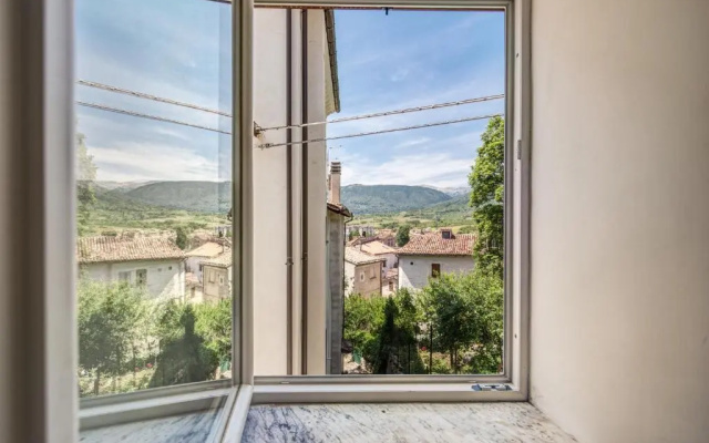 Appartamento di Design Con Vista Sui Monti