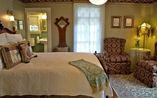 Simpson House Inn