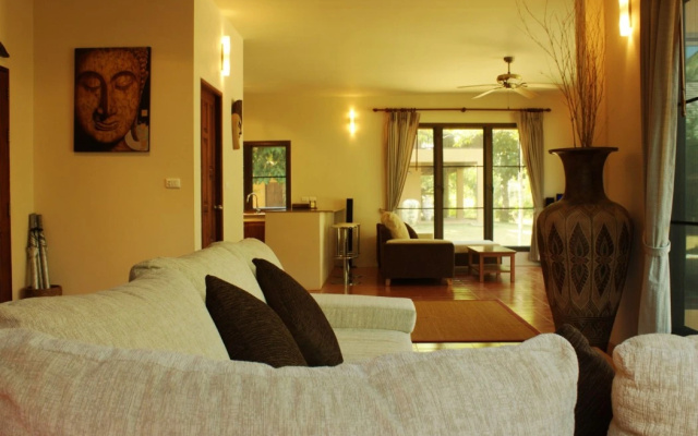 Khao Tong Villa at Melina