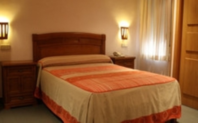 Отель Hostal La Nava комната для гостей