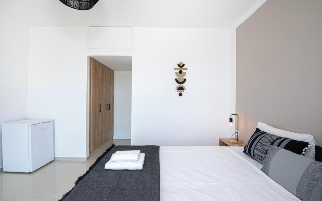 Stardust Rooms and Apartments