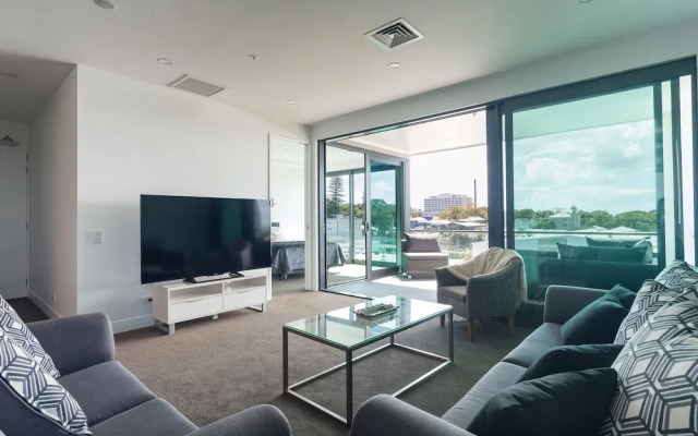Panoramic views and style