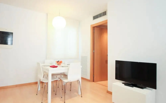 F03 Apartment with private rooftop