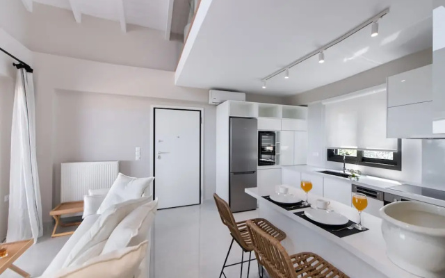 Halcyon Deluxe Maisonettes Sea View