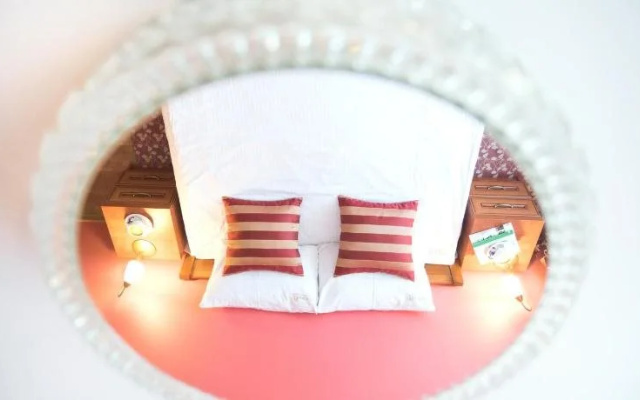 Hotel Brochów