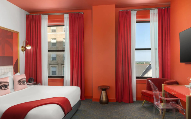 Angad Arts Hotel St. Louis, Tapestry Collection by Hilton