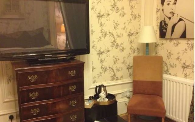 Victoria House B&B