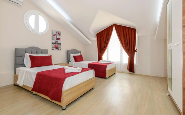 Musa - 5 Bedroom Holiday Villa in Hisaronu