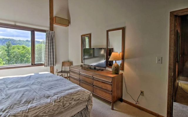 Family-friendly Glen Home w/ White Mountain Views!
