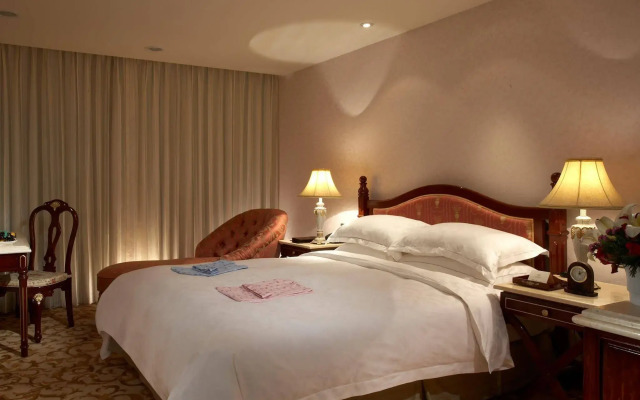 Grand Pleasure Spring Hotel